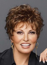 Raquel Welch Short Wavy Wig